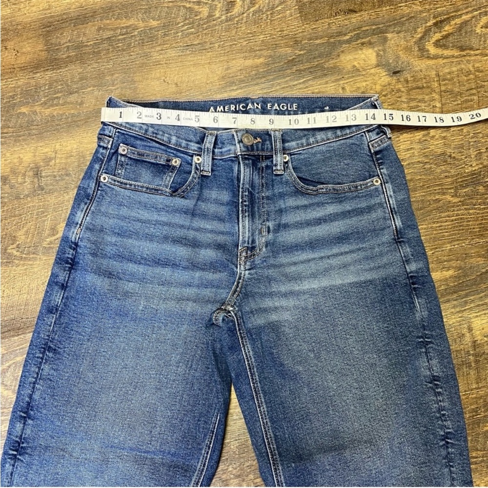 AE American Eagle '90s Straight Stretch Blue Denim Jeans Women Size 6 WORN ONCE - Picture 2 of 9
